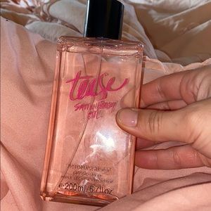 Tease Satin Body Oil